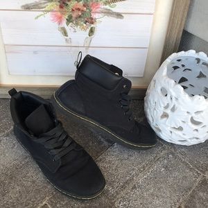Doc Marten Shoreditch canvas black 10